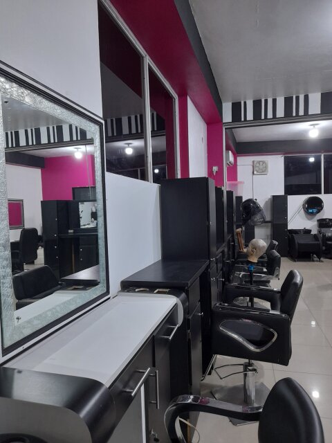 Salon Booth Rental