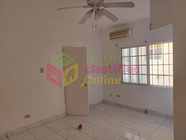 WESTGATE 2 Bedroom 1 Bath NON NEGOTIABLE $100,000