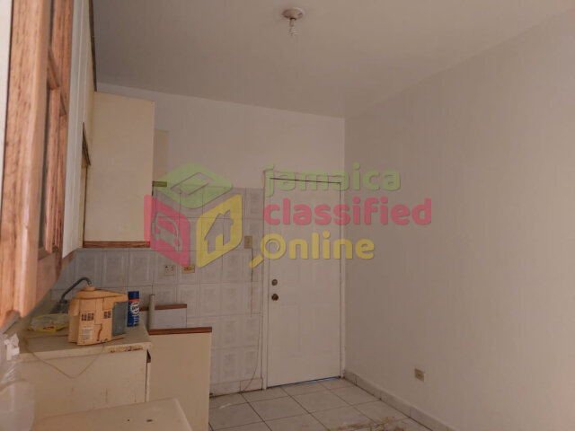 WESTGATE 2 Bedroom 1 Bath NON NEGOTIABLE $100,000