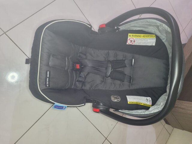 Baby Car Seat Slightly Used