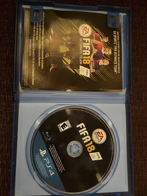 Ps4 Cd For Sale 6k For Both Negotiatiable