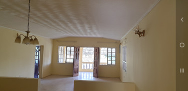 3 Bedroom Apartment For Rent In Limit Spalding NOW