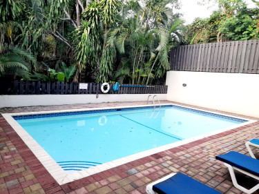  3 Bedroom Townhouse For Rent