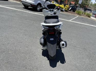 2022 Honda-Motorcycle-Scooter PCX ABS