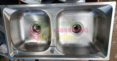USED HIGH END DOUBLE SINK Other Market HALF WAY TREE