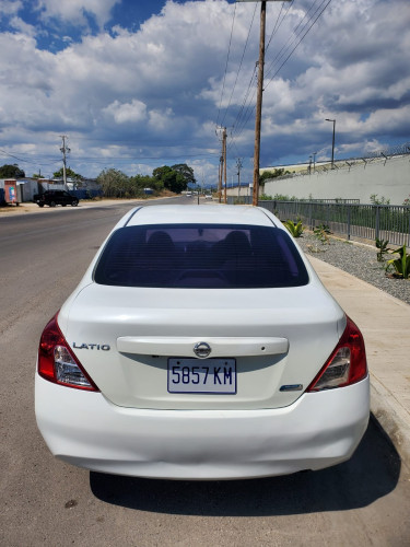 2014 NISSAN LATIO 