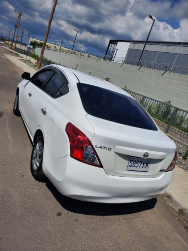 2014 NISSAN LATIO 