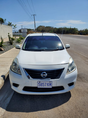 2014 NISSAN LATIO 