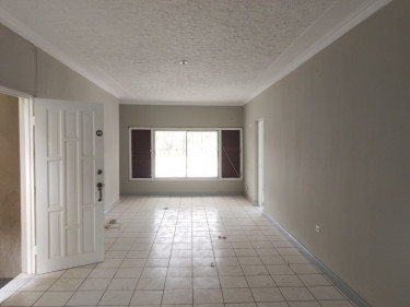 3 Bedroom Apartment 