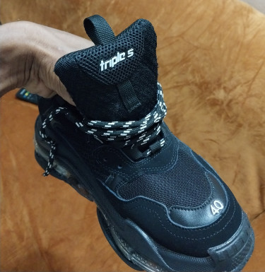 Original Balenciaga Triple S For Sale. 