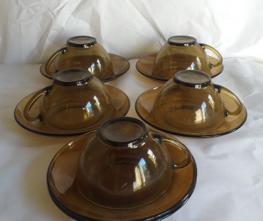 Brown Glass Cups & Saucers-5