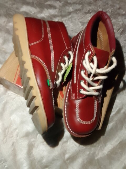 Kickers