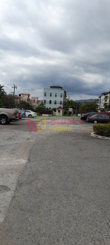 1 Bedroom 1bath Apartment
