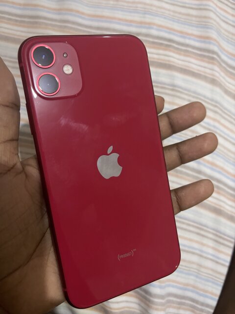 IPhone 11 Red
