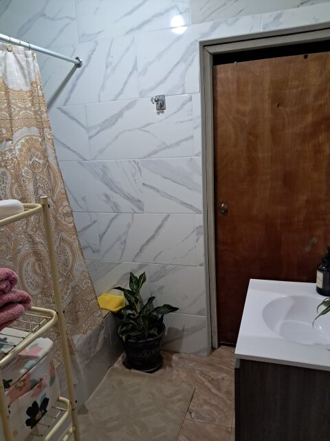 1 Bedroom( Short Term Rental) Airbnb
