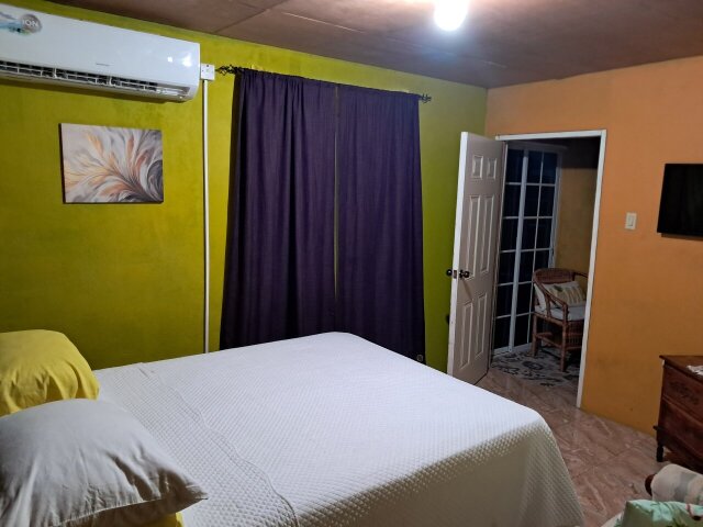1 Bedroom( Short Term Rental) Airbnb