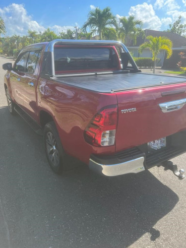 TOYOTA HILUX PICKUP FOR SALE
