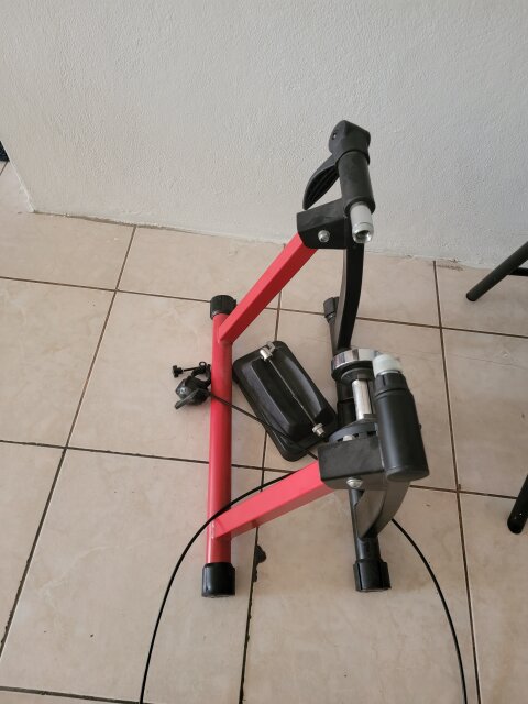 Adjustable Bicycle Training Rack