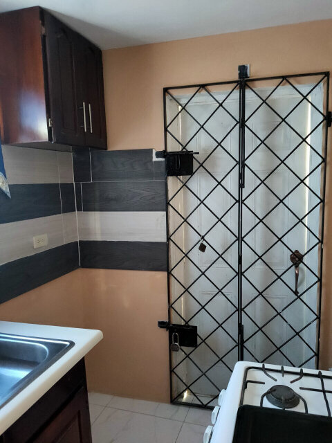 1 Bedroom 1 Bath & Kitchen Only