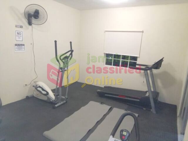 (BEACH ACCESS,POOL,GYM,HOT TUB,SMOKING AREA) U$125