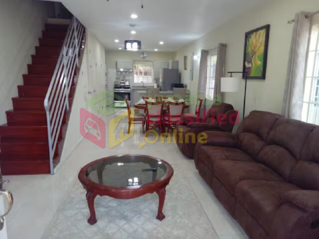 (BEACH ACCESS,POOL,GYM,HOT TUB,SMOKING AREA)