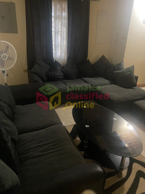 Spacious 2 Bedrooms Apartment In Gated Community