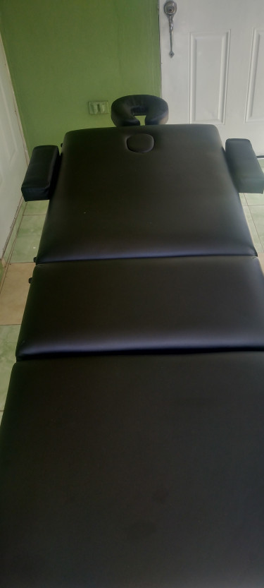 Portable Massage/ Lash/ Facial Bed
