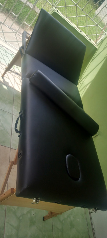 Portable Massage/ Lash/ Facial Bed