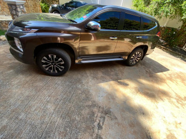 2021 Mitsubishi Montero Sport
