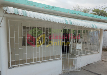 4 Bedrooms 2 Baths Multi-family House For Sale