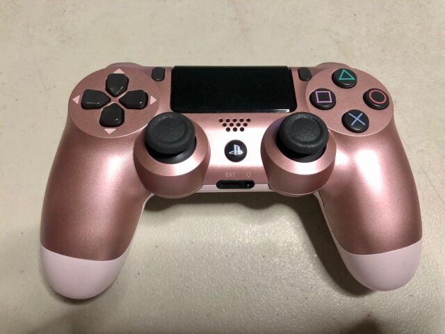 Play Statiob 4 Controllers