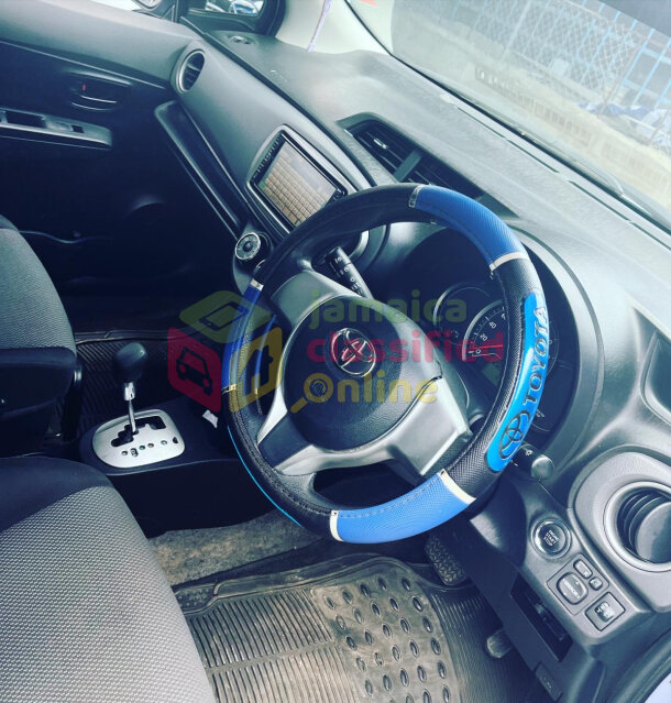 2013 Toyota Vitz Button Start