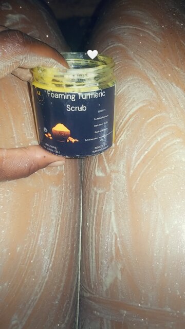 Tumeric Foaming Scrub