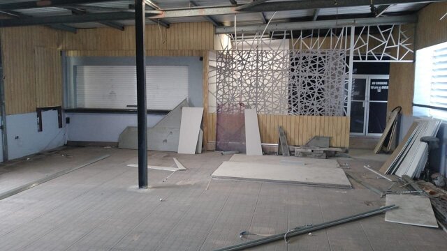 Sports Bar For Rent In Renovation Process