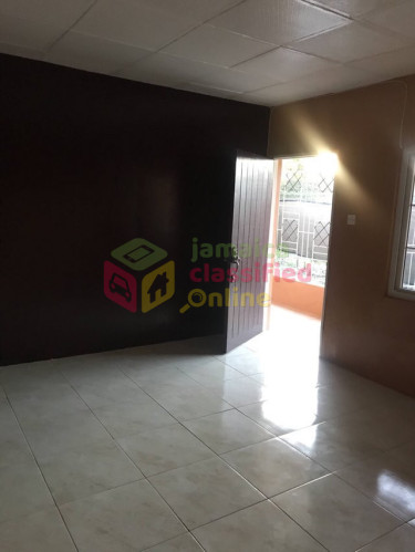 3 Bedroom 1 Bath With Inside Parking.