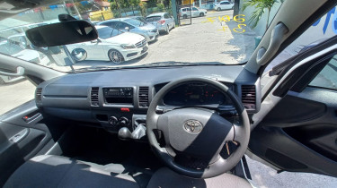 2017 Hiace 