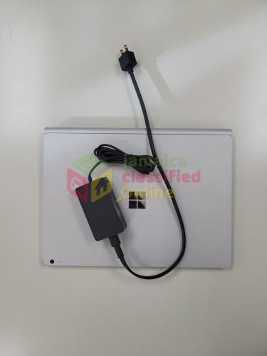 Microsoft Surface Book 1 I7 8GB 256GB