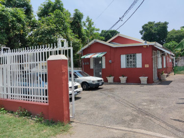 Multi-Function Building & Land In Kingston