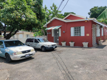 Multi-Function Building & Land In Kingston
