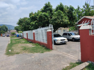 Multi-Function Building & Land In Kingston