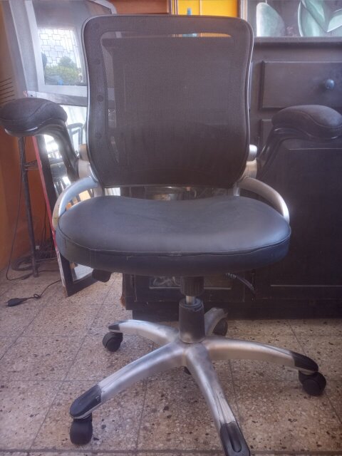 Styling , Station, Setter Trolleys ,office Chairs