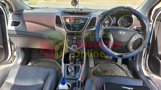 2014 Hyundai Elantra  (Female Driven)