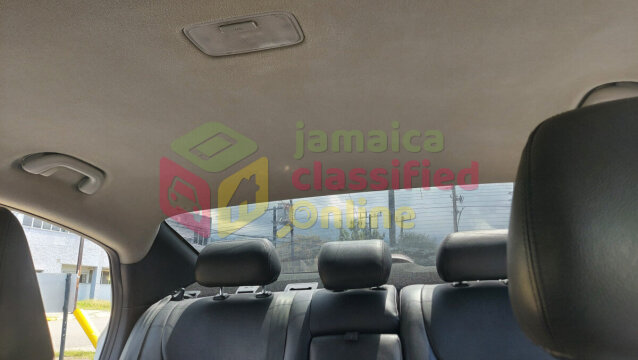 2014 Hyundai Elantra  (Female Driven)