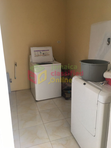 GREEN PARK 5 BEDROOM 5 BATH , TRELAWNY