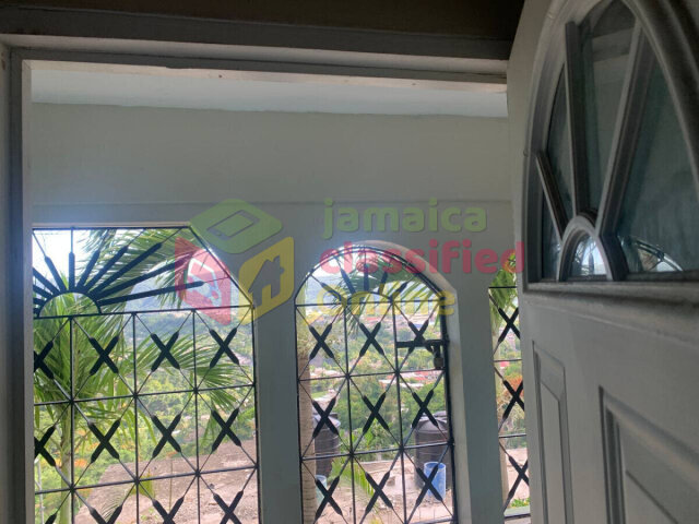 1 Bedroom Furnished Students (shared)