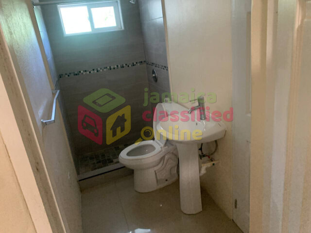 1 Bedroom Furnished Students (shared)