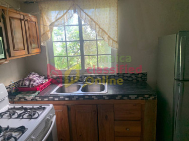 Furnished 1 Bedroom Students (shared Kitchen Unit)