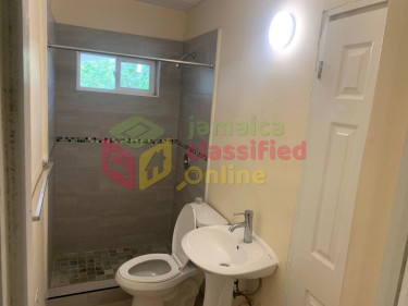 Furnished 1 Bedroom Students (shared Kitchen Unit)