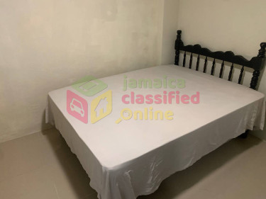 Furnished 1 Bedroom Students (shared Kitchen Unit)