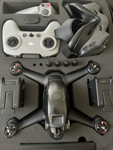 DJI FPV Drone Combo With Remote Controller And Gog